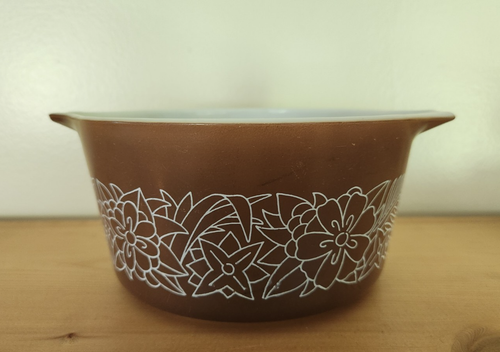 Set of 2 Vintage Pyrex Woodland Brown Casserole Dishes 471-B and 473-B - NO LIDS - Picture 10 of 21