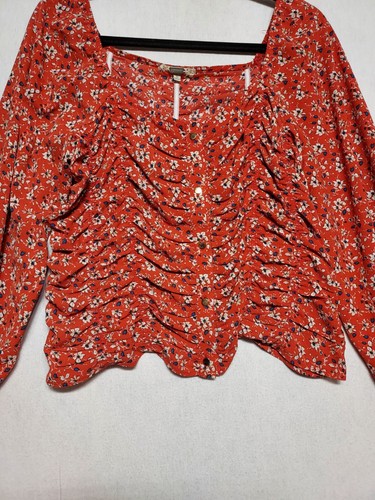 Gimmicks by BKE rotes Top Gr. L Rüschen Crop locker gesmokt Bitsey Blumen gerafft - Bild 7 von 15