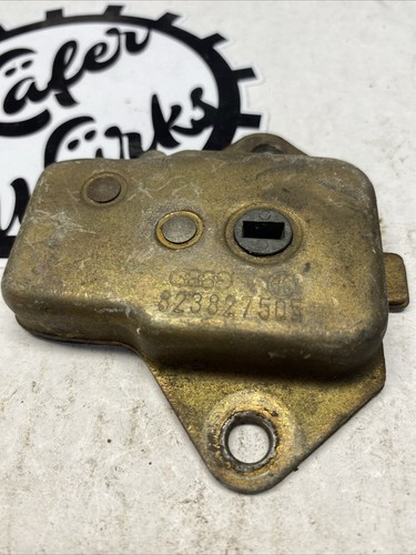 VW Orig. AUDI Tailgate Lock 823827505 - Picture 2 of 4