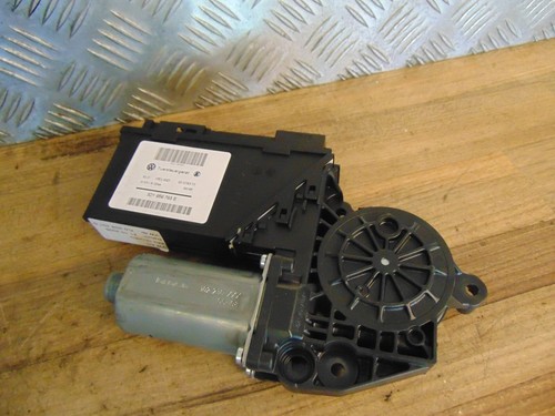VW Touareg 7L Fensterhebermotor Motor Fensterheber vorne links 3D1959793E