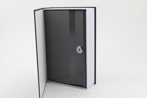 Amazon Basics Buch-Safe, Schloss mit Schlüssel - 5.6 x 15.5 x 23.9 cm, Schwarz - Bild 5 von 10