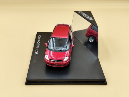 1/43 Citroën C8 Rouge 2002 Norev ref: 159205 - Imagen 3 de 4