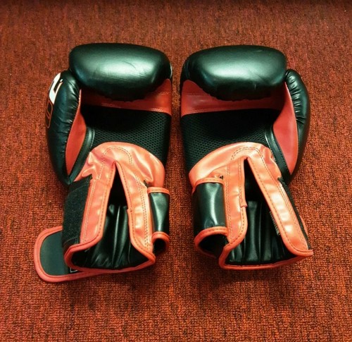 Everlast C2 MMA Muay Thai Gloves 16 oz Black Red - Picture 5 of 7