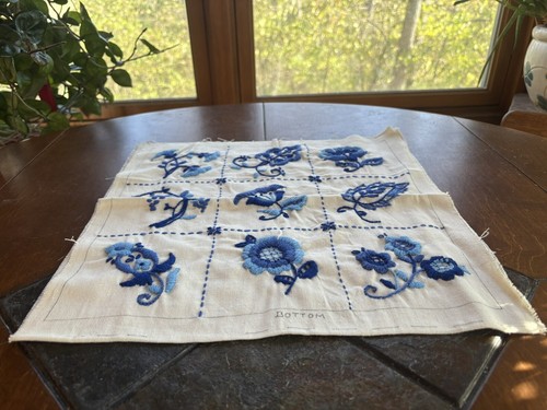 Vintage Crewel Embroidery Flower Linen Pillow Needs Stuffed/Sewn Classic Blue - Picture 9 of 11
