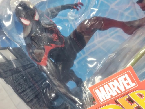 Marvel Spider-Man Miles Morales PVC Diorama Estatua Figura Diamante Seleccionar Galería - Imagen 5 de 24