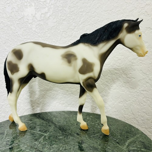 Breyer Domino Happy Canyon Trail Horse #871 Hand Numbered Commemorative Edition - Picture 1 of 13