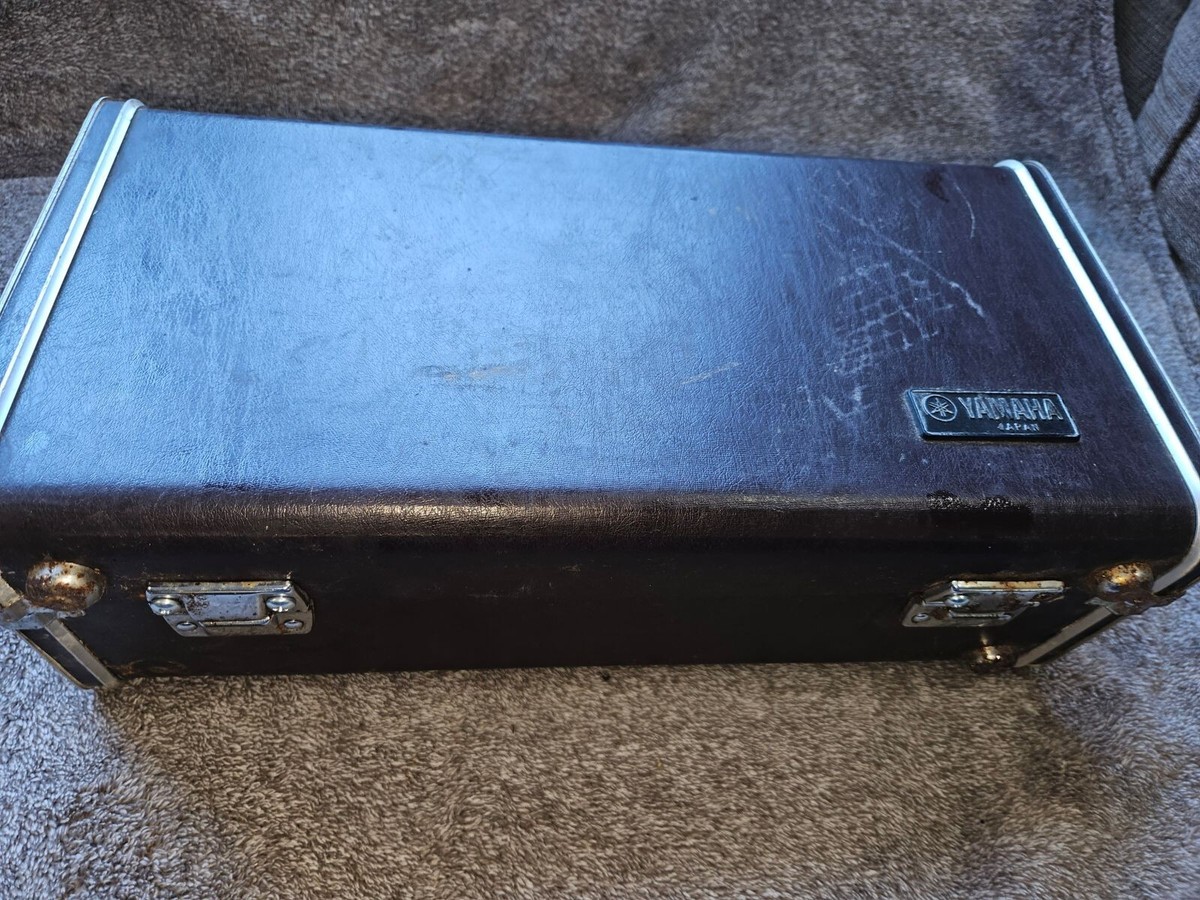 Yamaha YCR-2310 cornet with Yamaha case and mouthpiece