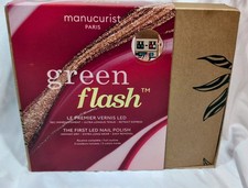 Manicurist Paris Green Flash Set, Routine Manicure LED Complete, Open Gift Box