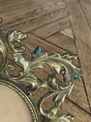 Vintage Victorian Gilt Metal Picture Frame Gold 3 3/4 X 5" Ornate Easel Table - Picture 4 of 15