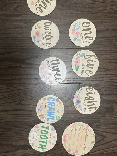 Wooden Baby Monthly Milestone Discs 1-12 Months Newborn Announcement