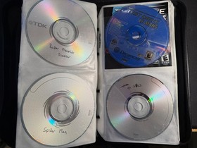 Sega Dreamcast  Console Bundle 37 games, 2 controllers, 2 memory cards, working!