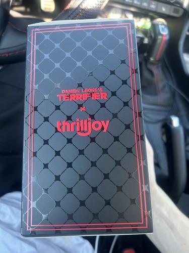 Thrilljoy Pix Terrifier Art the Clown Scare Fair 2025 Chase - Picture 2 of 7