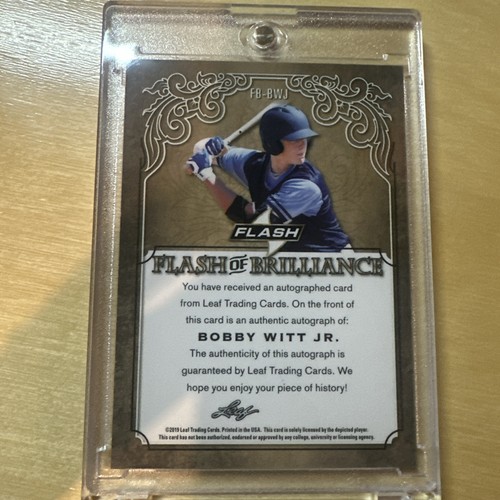 2019 BOBBY WITT  LEAF FLASH OF BRILLIANCE ON CARD AUTO ROOKIE  🔥 - Picture 2 of 2