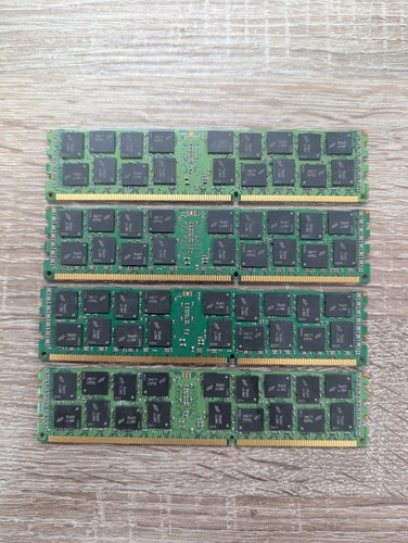 Crucial 64GB (4x 16GB) PC3L-10600 DDR3-1333MHz ECC SERVER RAM (CT16G3ERSLD41339) - Picture 2 of 2