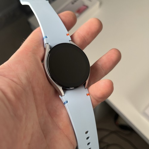 Samsung Galaxy Watch FE Baby Blue Strap 40MM GPS Smart Health Fitness SM-R861 - Zdjęcie 7 z 15