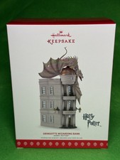 Hallmark QXI3045 Harry Potter: Gringotts Wizarding Bank 2017 Keepsake Ornament