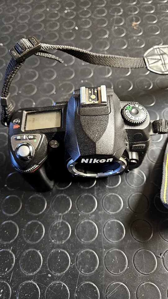 Nikon D70, foto 1 di 4