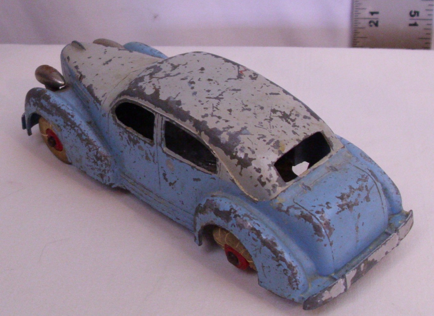 Picture 4 of 5
