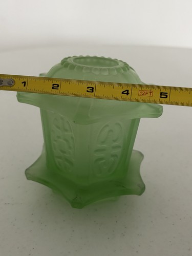 Vintage L. E. Smith Pagoda Fairy Lamp In Green Frosted Glass K3 - Picture 8 of 13