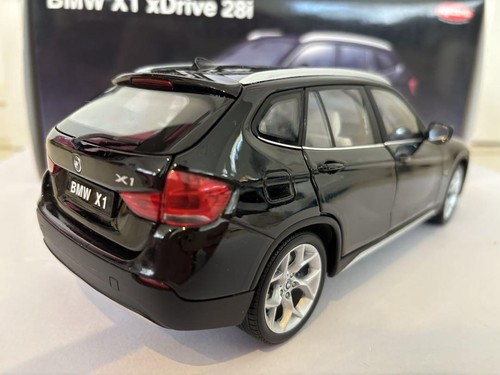 Kyosho Bmw X1 Xdrive 28I E84 Mini Car  1/18 - Picture 6 of 13