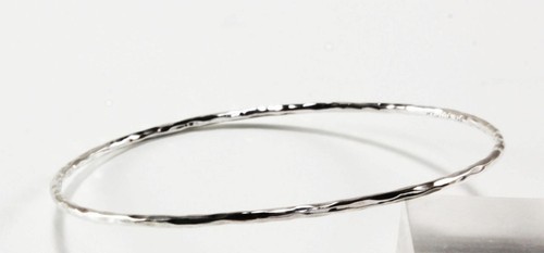 IPPOLITA CLASSICO 925 STERLING SILVER HAMMERED TEXTURE 2.25mm BANGLE BRACELET - Picture 1 of 5