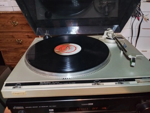 Tested & Working Technics SL-Q300 Automatic Direct Drive Turntable PLUS Manuel