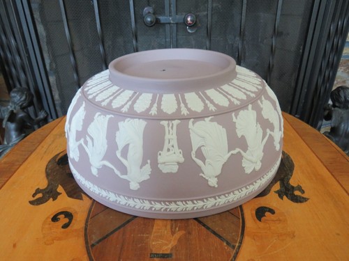 Rare Wedgwood Lilac Jasperware Large Bowl Centerpiece Dancing Hours (1961) - Picture 9 of 15