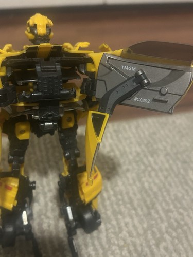 Transformers MPM-3 BUMBLEBEE AUTOBOT CHEVROLET Masterpiece Takara Door Loose - Picture 7 of 13