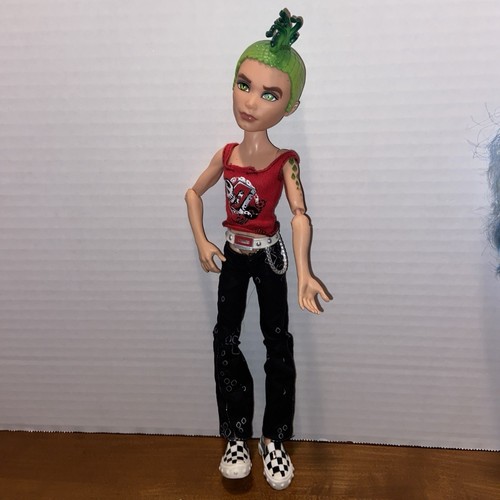 Deuce Gorgon Monster High ohne Weste. Gürtel mit Kette, Tanktop, Sneaker.#e9 - Bild 2 von 4