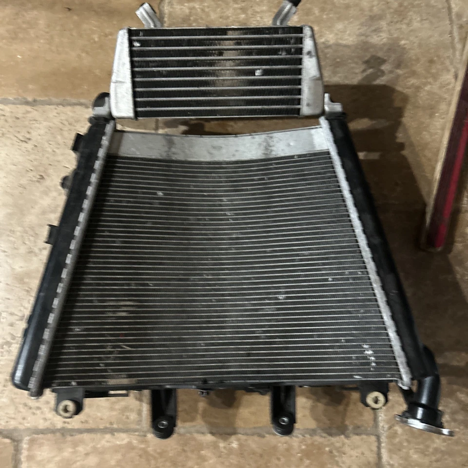 Радиатор и масляный радиатор подходят для BMW M1000RR и вентилятора 2021-2025 S1000RR 2019-2024 - Изображение 3 из 4