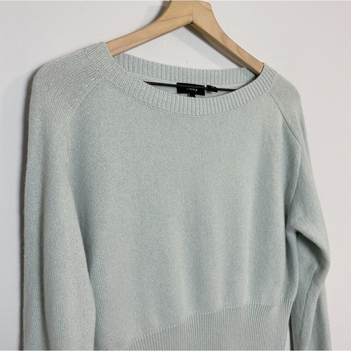Theory WOMEN'S XS Cashmere Relaxed Boatneck Sweater in Light Winter Green $365 - Picture 3 of 8