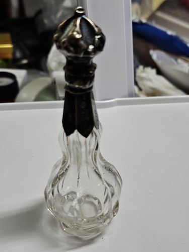 Vintage Early 19th Century Sterling Silver Crystal Perfume Bottle (Dutch Silver - Picture 3 of 7