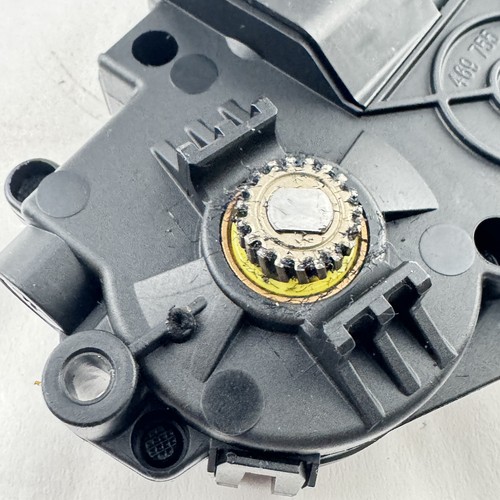 2008-2015 Mercedes C350 W204 Sunroof Sun Roof Motor A2048200808 OEM L3 - Picture 10 of 10