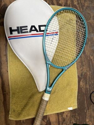 Tennis Racket head Comp Radial Twaron Performance 4 1/2'' Grip w/ Cover Austria