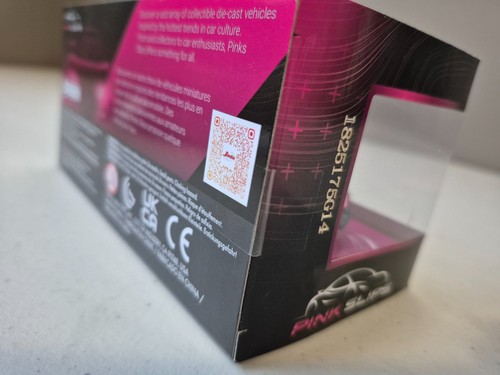 Jada Pink Slips 1:32 Scale Die-cast Lamborghini Veneno (Pink) - Picture 4 of 5