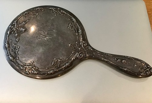 ANTIQUE LA PIERRE STERLING SILVER VANITY HAND MIRROR STERLING 2400, 304 GRAMS - Picture 12 of 12