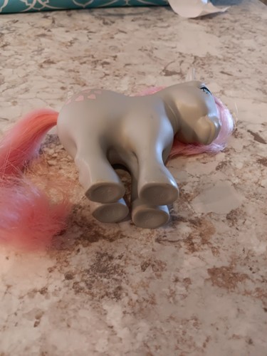 Vintage 1982 My Little Pony G1 Snuzzle Grey Pink Hearts CONCAVE HOOFS - Bild 5 von 5