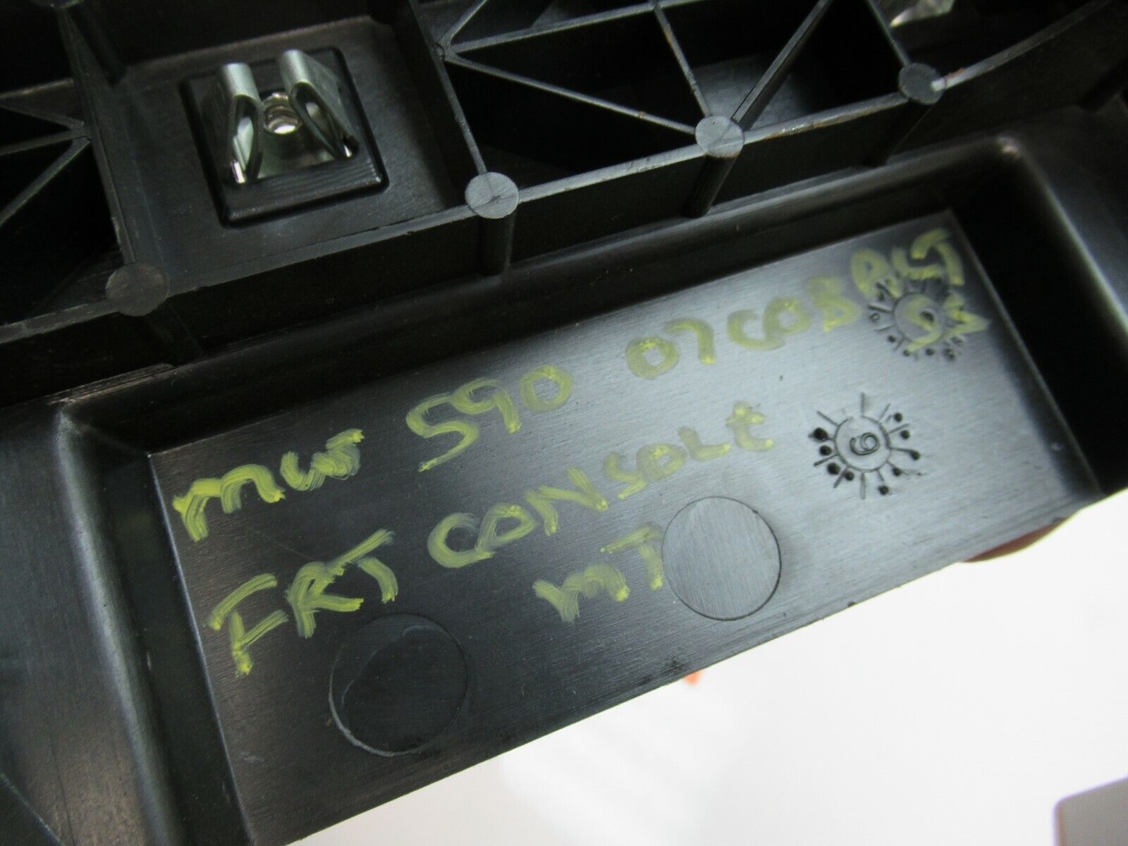 Picture 3 of 6