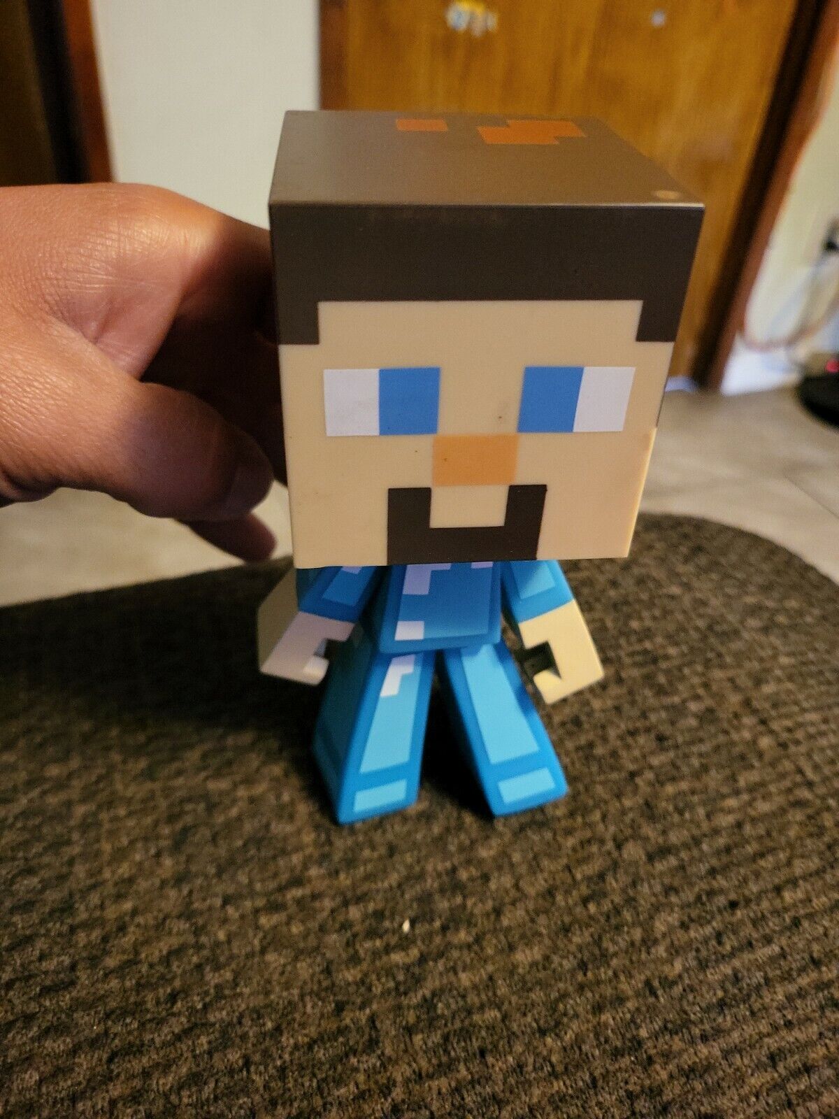 Picture 4 of 12