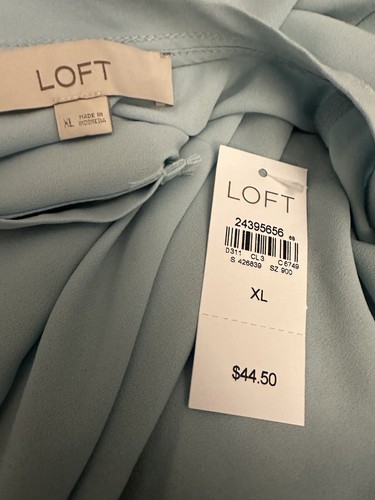 Loft Top XL Blue Layered Petal Sleeves Soft Back Button Keyhole Shirtail hem NWT - Picture 13 of 13
