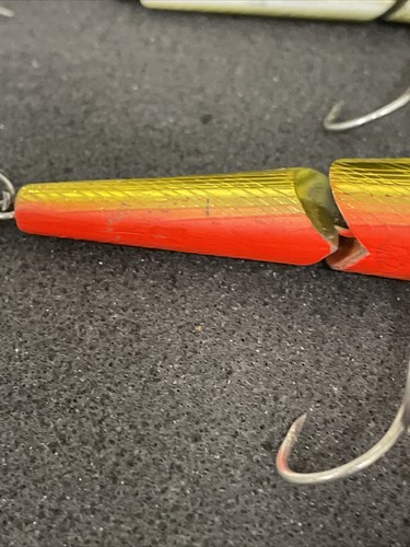 Señuelos de pesca Rebel Articulados Spoonbill Minnow Payaso - Imagen 5 de 24