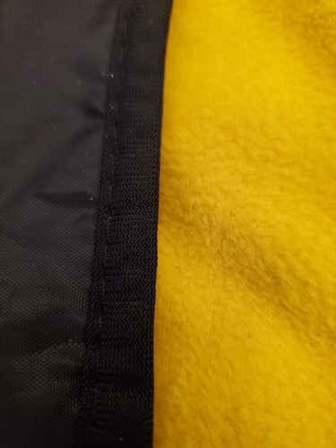 Vintage Google Picnic Traveling Blanket Nylon & Fleece with Handles - Picture 5 of 7