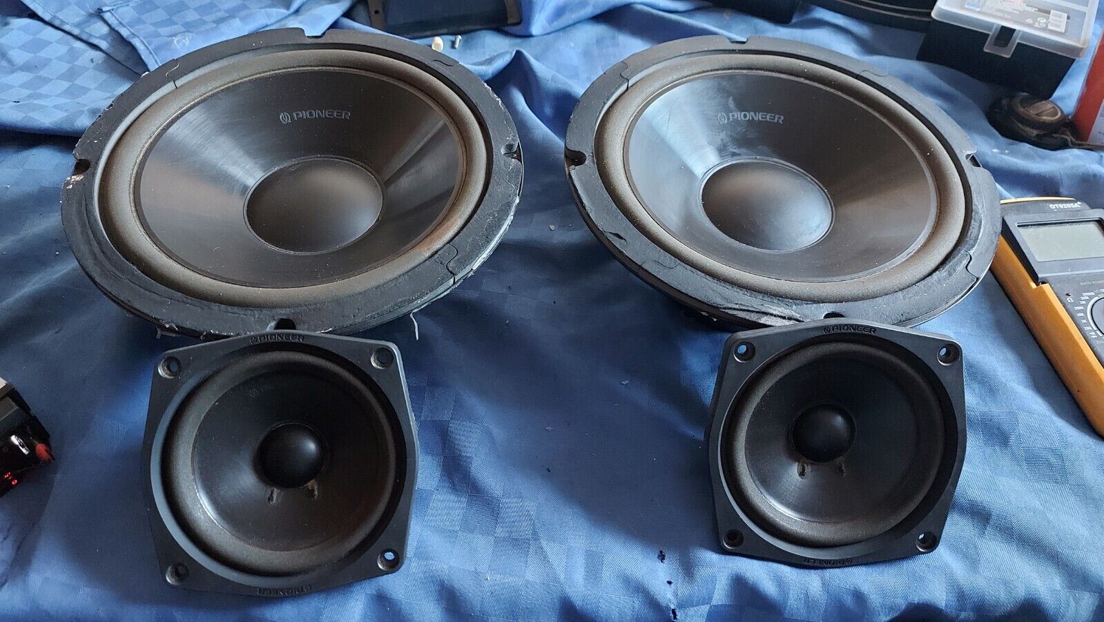 Picture 3 of 6