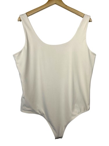 Express Body Contour Bodysuit XL Sleeveless Scoop Neck Cream Snap Thong Stretch