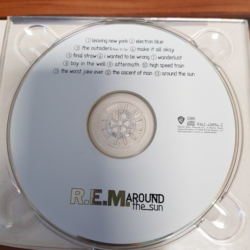 R.E.M.: Around The Sun  DIG  > VG+ (CD) - Bild 2 von 3