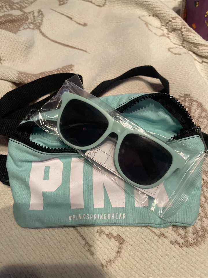 Riñonera con logotipo ROSA de Victorias Secret Foto 2 de 4