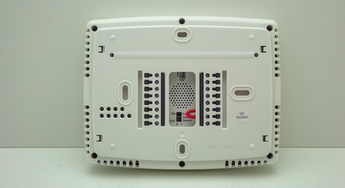 Termostato de pantalla táctil Trane TCONT302AS42DAA - Imagen 3 de 3