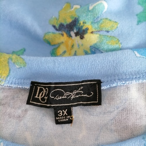 DG2 by Diane Gilman Women's Blue Floral Faux Wrap Blouse Top Size 3X - Picture 5 of 7