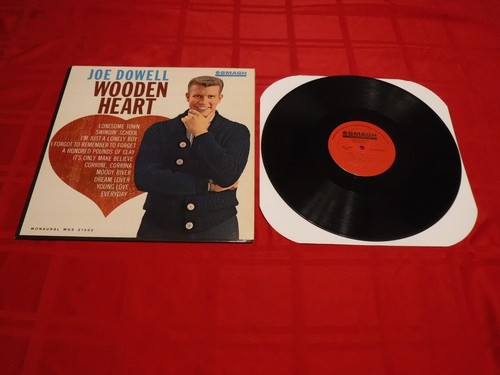 Joe Dowell Wooden Heart 1961 LP Mono Smash MGS 27000 Rock 'n' Roll - Imagen 2 de 8