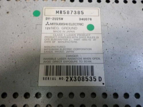 02 Mitsubishi Montero Sport LS Radio Stereo AM FM Receiver CD Disc Player  30225 - Picture 4 of 8